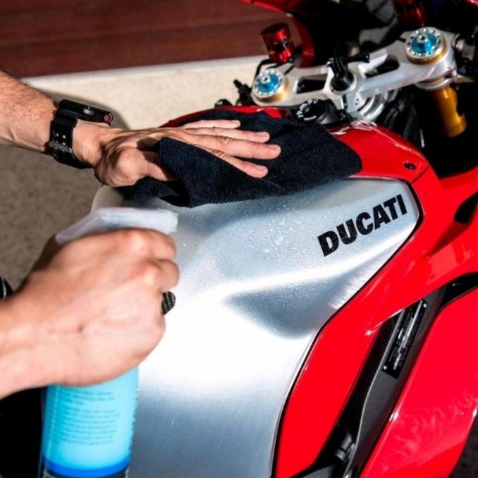 PUREWAX PEMBERSIH MOBIL EKSTERIOR DAN INTERIOR