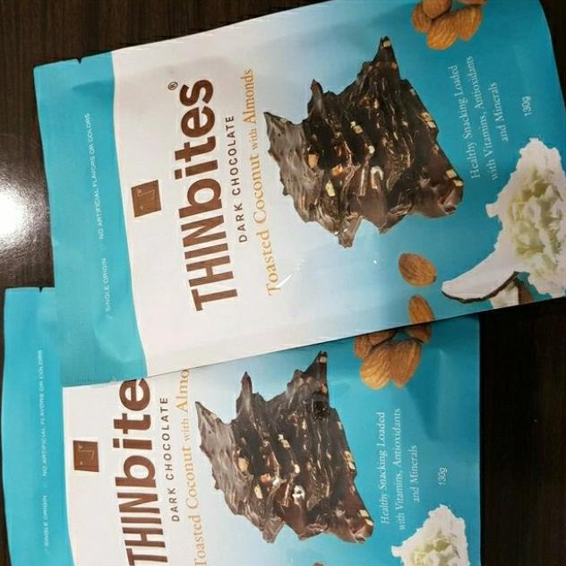 

] THINBITES Dark Chocolate Toasted Coconut With Almond 130gr