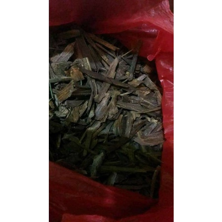 potongan bekas tasbih kayu gaharu wangi