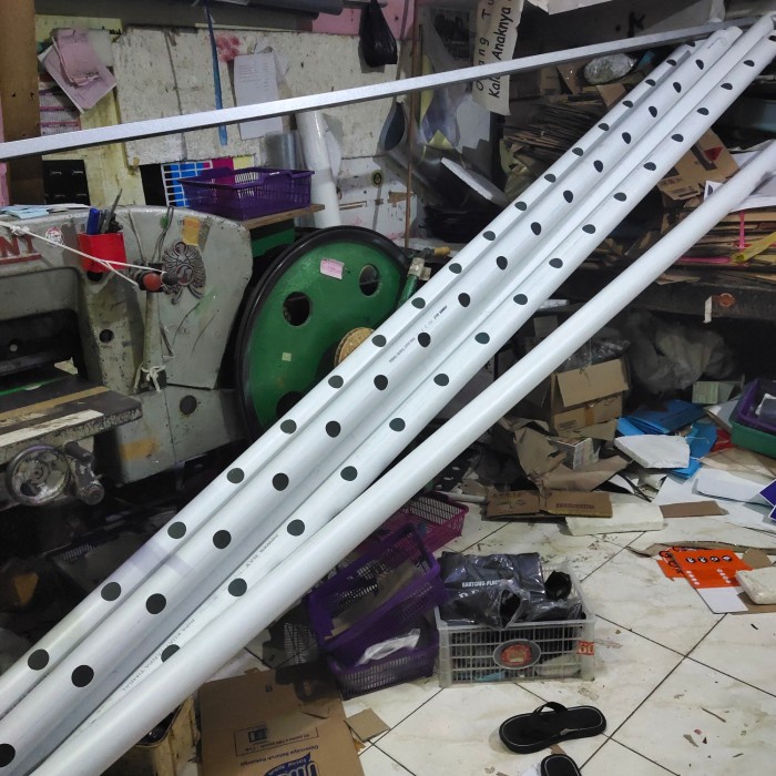 PIPA POWER 3 INCH PANJANG 4 METER SDH DI LUBANGI UNTUK HIDROPONIK