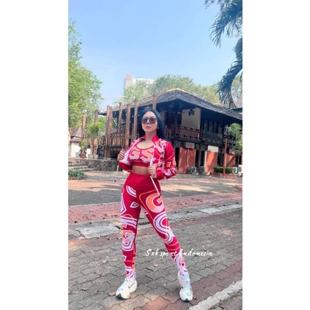 SXB GOALS RANDOM WRITING JACKET CROPED LEGGING AND SPORT BRA