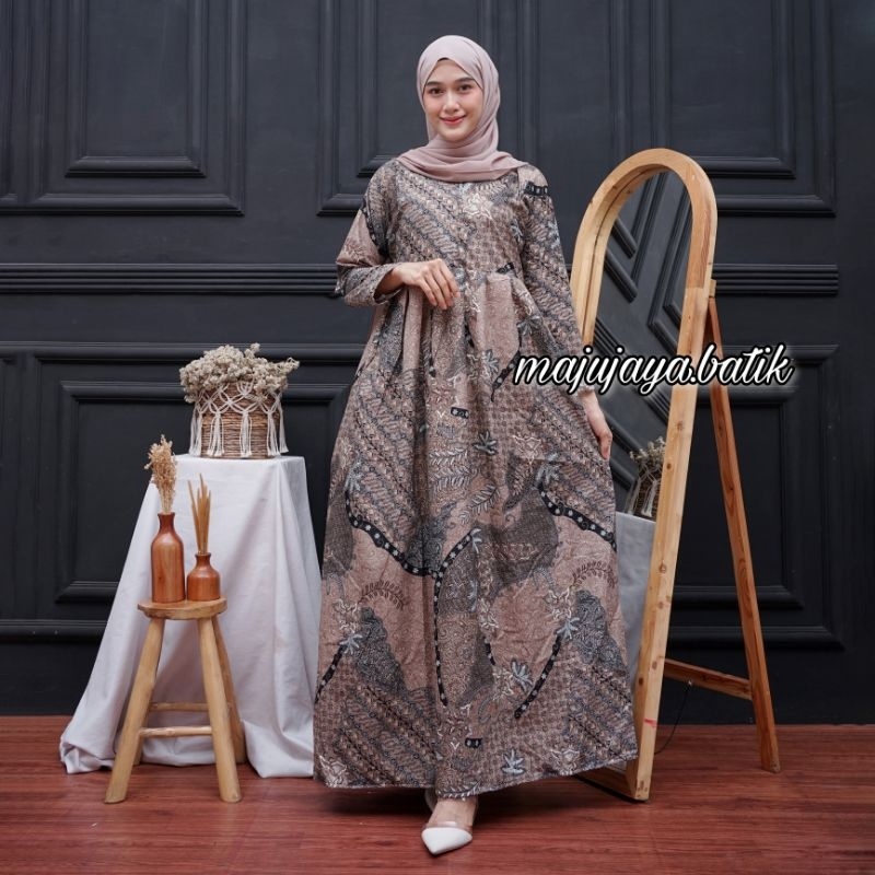 Dress Wanita Terbaru 2023 Korean Style Kondangan Pakaian Motif Bunga Jawa Outfit Keren Hot Ketat Set