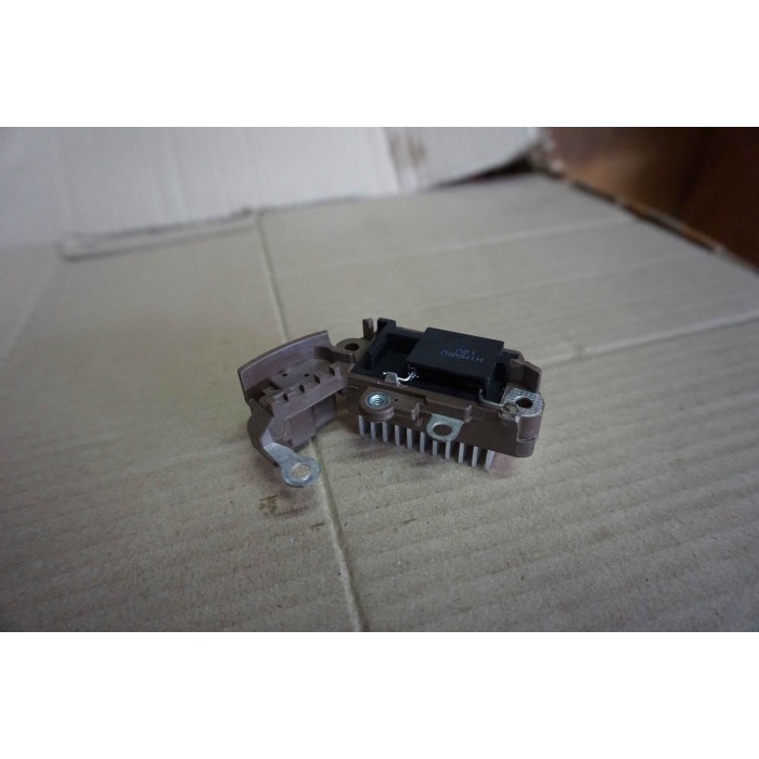 IC Voltage Regulator Suzuki Carry 1.0/Daihatsu Zebra 1.3 terbaik