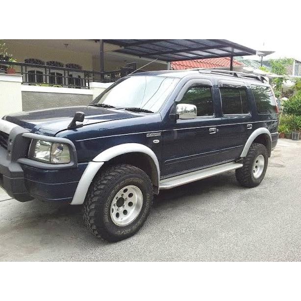 Over Fender Ford Everest Model Ori Gen1