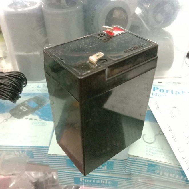 6V 4.5Ah / 20HR Baterai Kering Aki LC-R064R5CH