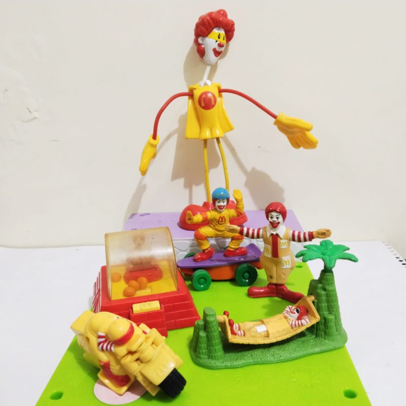 Figure Happy Meal Maskot McD - Ronald (Si Badut) / Mascot McDonalds' - Ronald (Second/Preloved)