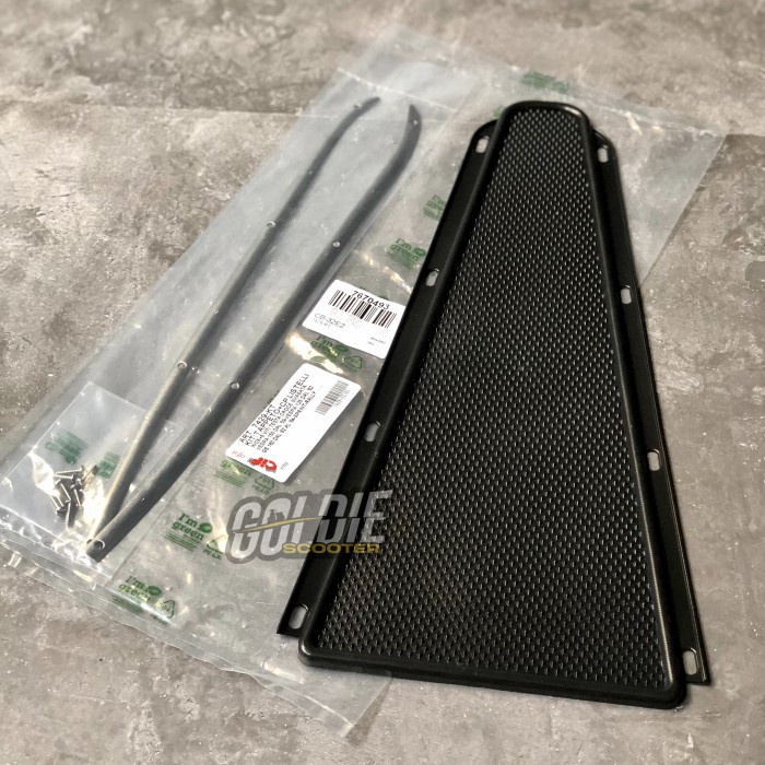 LIDAH TENGAH CIF ORIGINAL VESPA SUPER SPRINT VBB