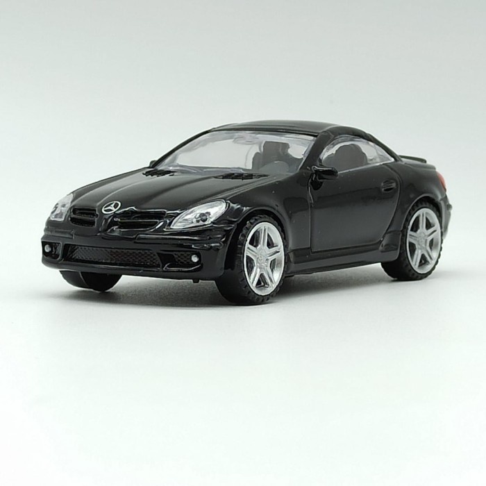 RASTAR Diecast 1/43 Mercedes SLK55 AMG