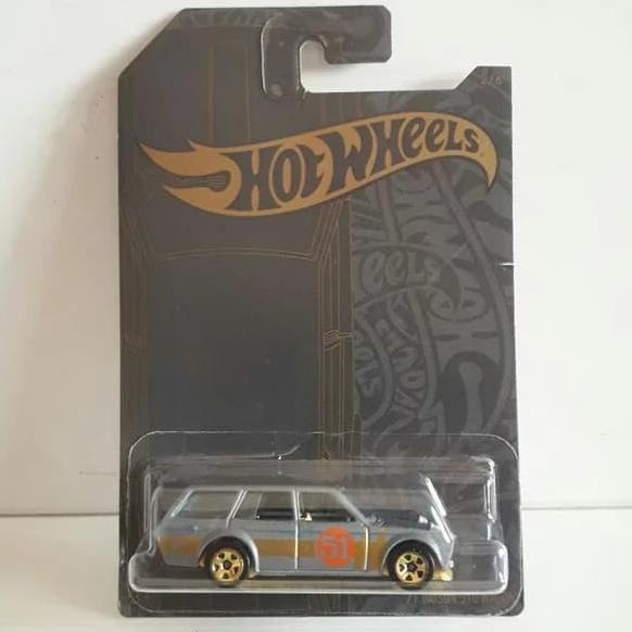 Hot Wheels Datsun 510 Wagon Satin Gold