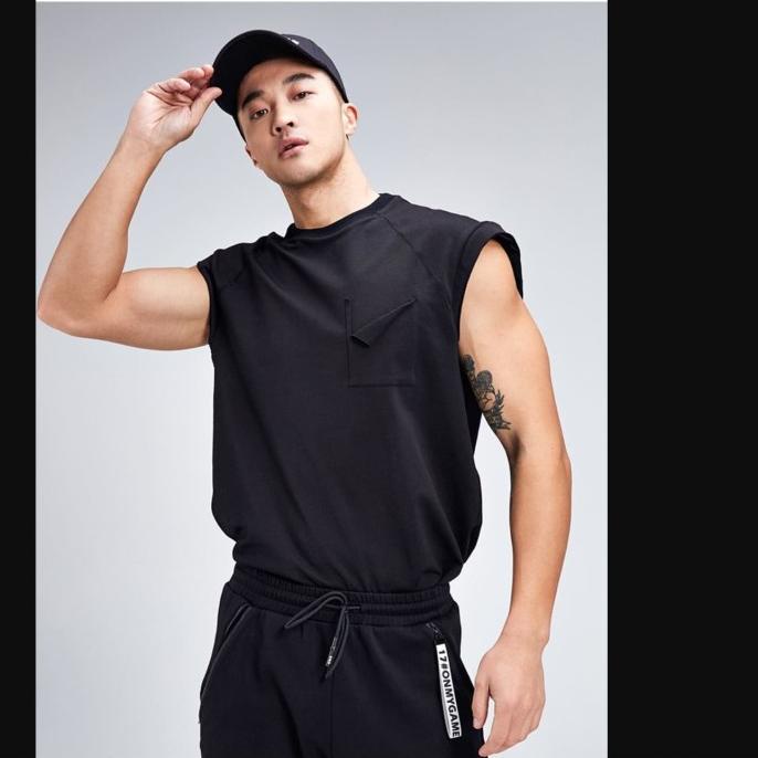 OMG sleeveless muscle tank top, On My Game muscle tee Pria