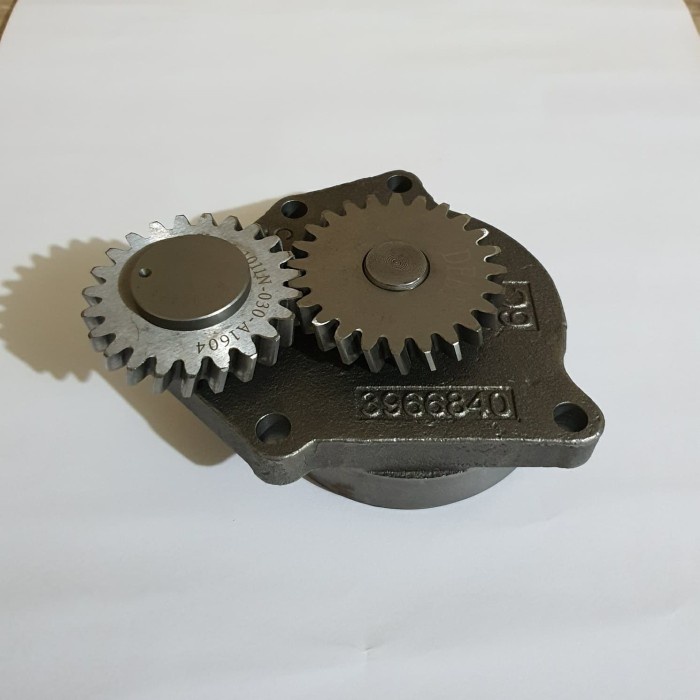 ✅Baru 6745-51-1110 Oil Pump Pc300-7 / 8 Limited