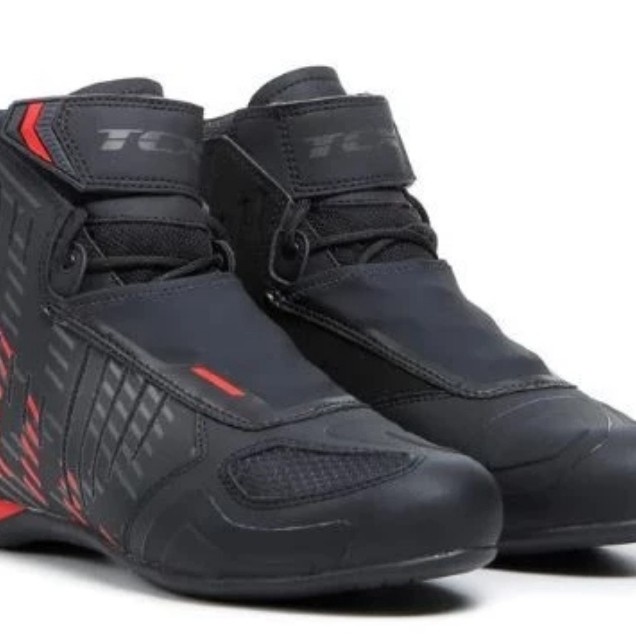 [New Ori] Tcx Shoes Ro4D Wp Black Red  Sepatu Riding Waterproof  Original Tcx Diskon