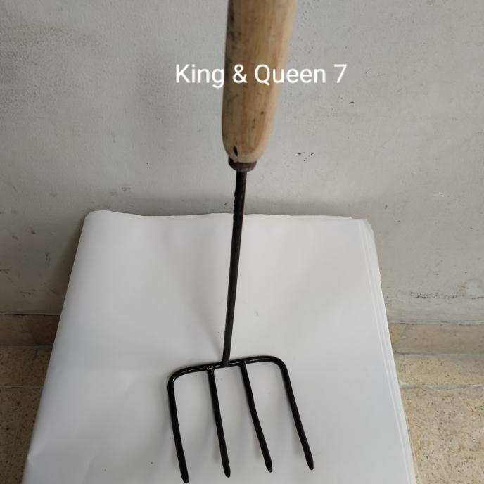 populer] Garpu tanah besi