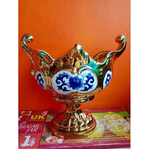 Pajangan busket keranjang keramik pajangan Tempat buah keramik gold besar