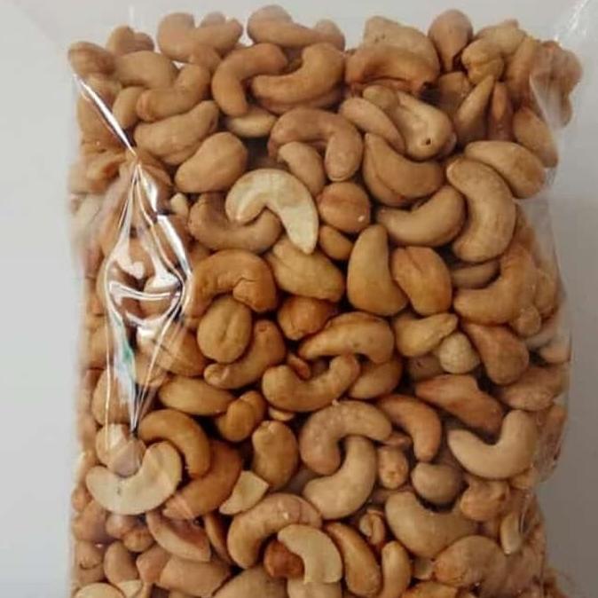 

Promo Baru Kacang Mede Tawar 1 Kg Ready