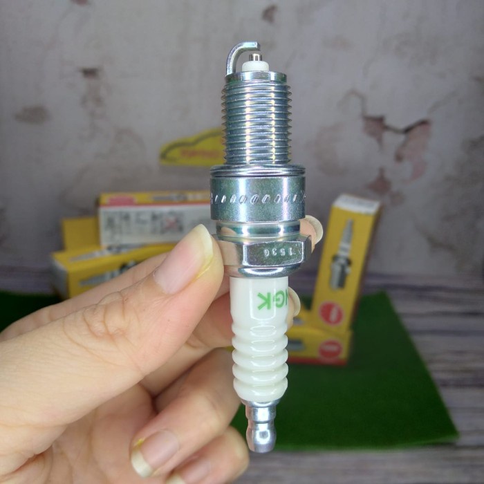 BUSI NGK BP5EY-11 SPARK PLUG - BUSI BP5EY-11 NGK BEST DEAL