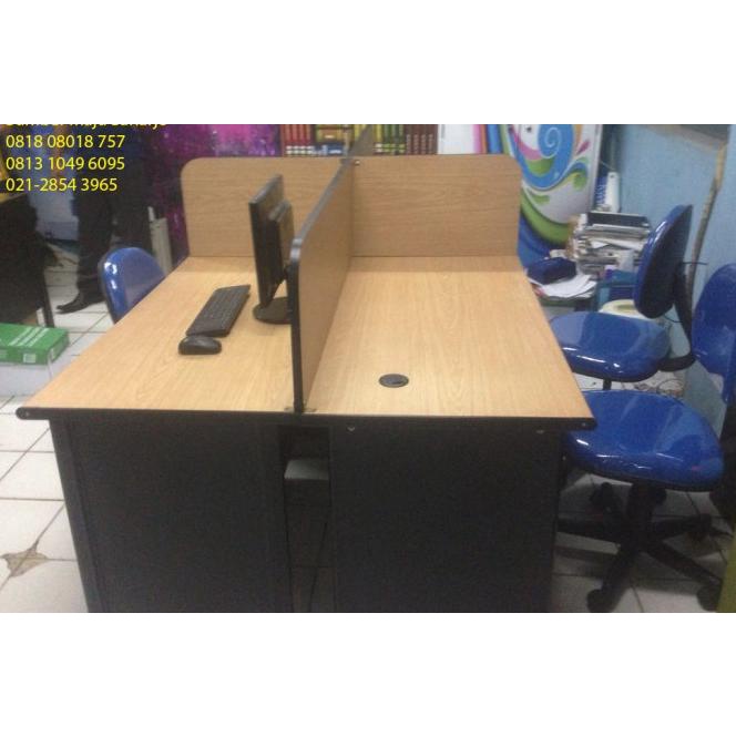 Meja Partisi Workstation Meja Kerja Sekat Kantor Cubicle P 120 Cm