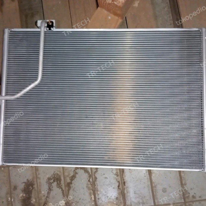 condensor mercy w 204 / kondensor mercedes benz w204 star