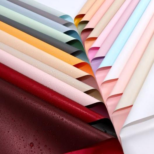 

(5 LEMBAR) CELLOPHANE / KERTAS WRAPPING / PLASTIK BUNGKUS BUNGA 2 WARNA BERBEDA