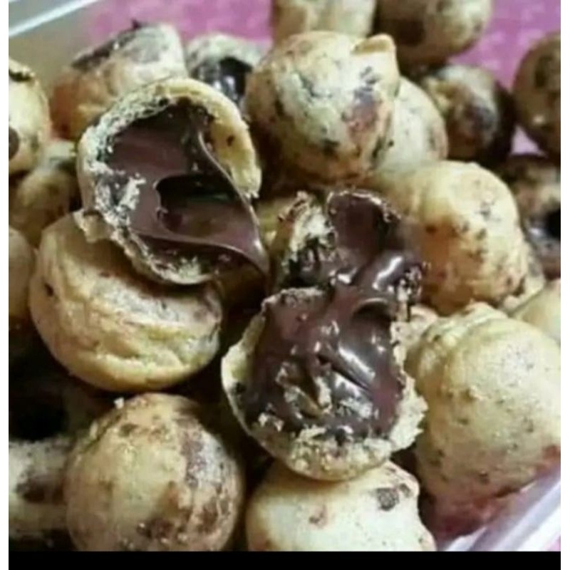 

Soes Kering Isi Coklat 1/2 Kg