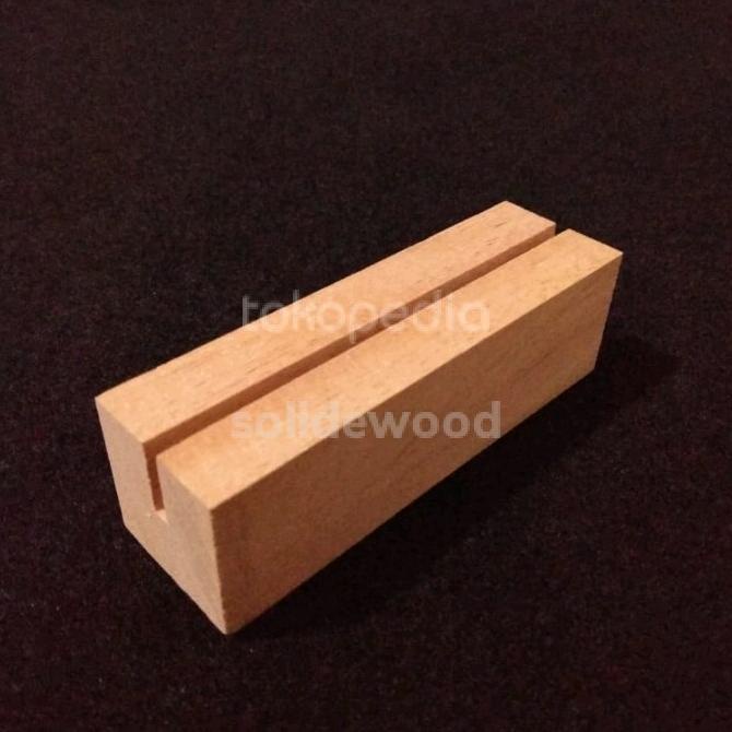 

+++++] Dudukan acrylic nomer meja card photo holder 10cm x 3cm x 3cm