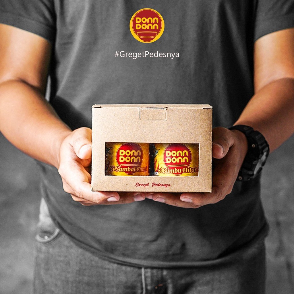 

Paket Sambel 4 Varian Lebih Lebay Sambal Bawang Sambal Terasi Bumbu Hitam Chilioil Sambal Cu