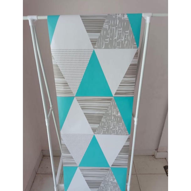 Wallpaper Stiker Dinding ukuran 45cmx10m motif segitiga piramid biru tosca gh202-2 /gh202/gh202-3 wa