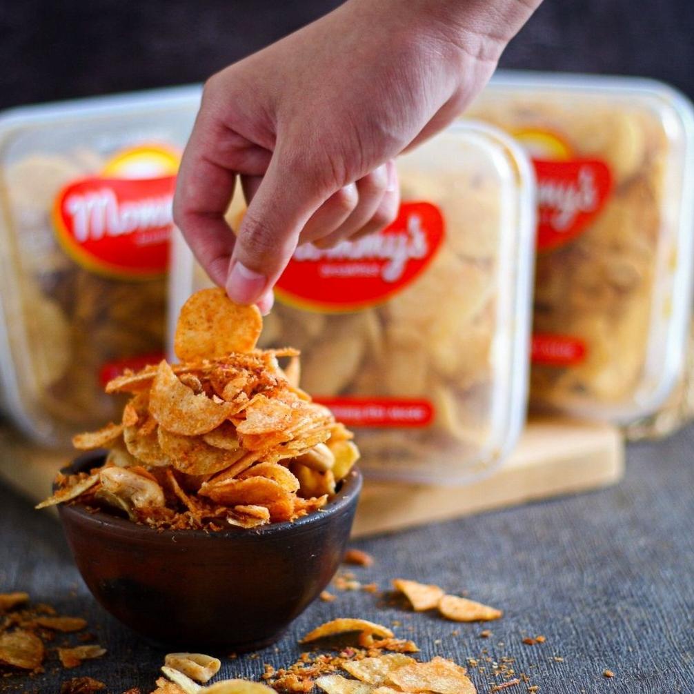 

Baru Keripik Kentang Ebi Mede Medium Size 205g Mommys Potato Chips Kering Kentang Cemilan Nusantara