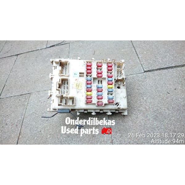 Fuse Box Dashboard Nissan Serena C24