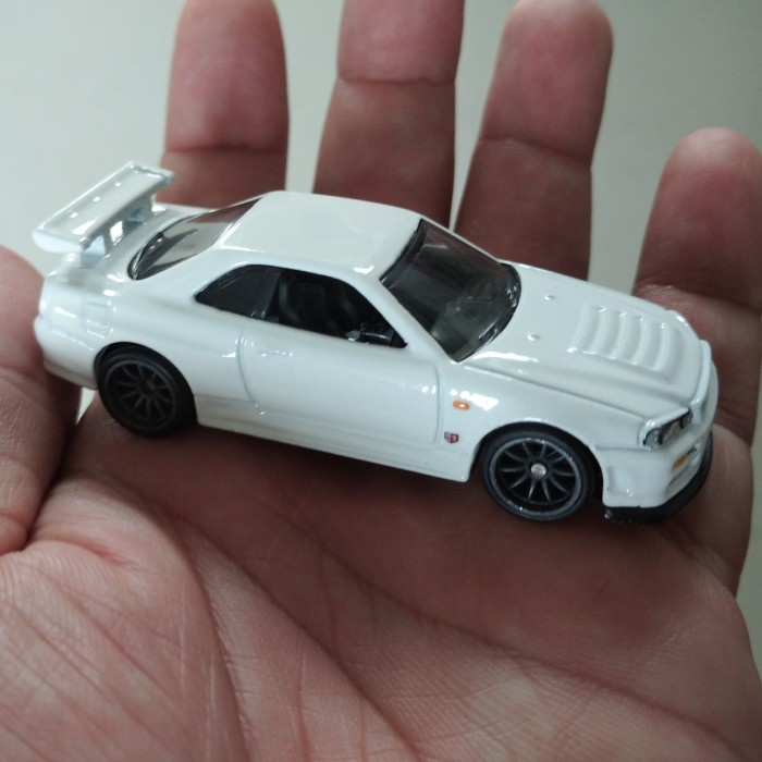 ✅New Hotwheels Nissan Skyline R34 Diorama Garage Putih Loose Berkualitas