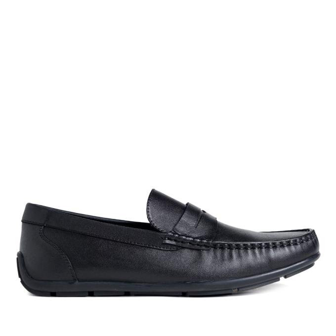 - Renjana Black Sepatu Kulit Slip On Pria Terbaik
