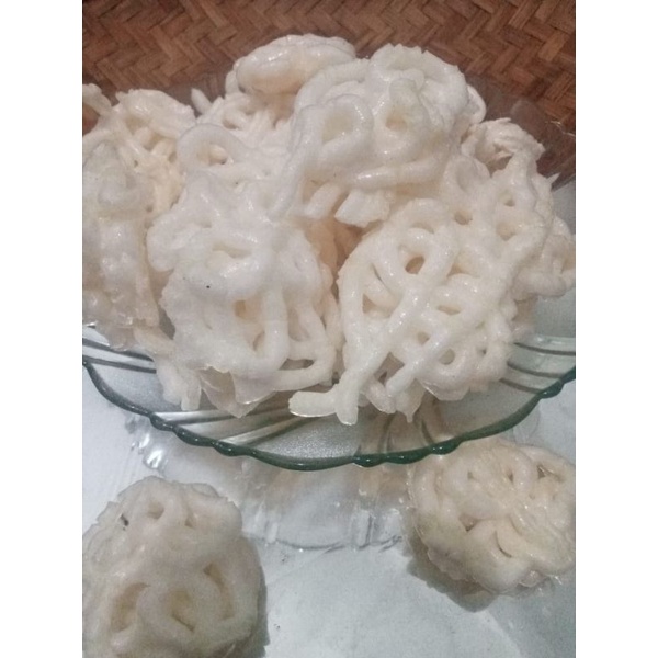 

KERUPUK MAWAR MINI PUTIH