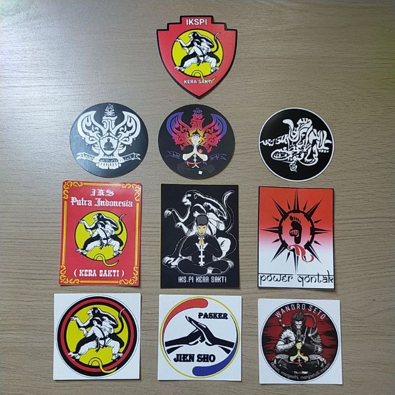 

paket stiker ikspi kera sakti