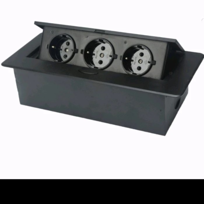 Stop Kontak Meja Tanam 3 Lubang 3 Soket Hitam