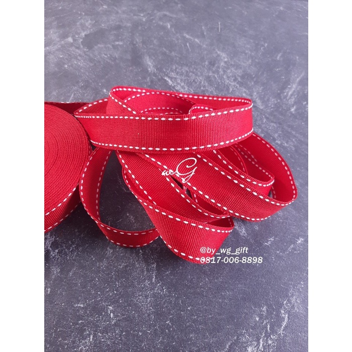 

Pita Grossgrain Merah - Pinggir Jahit; L : 2.5cm; P : 25 yard