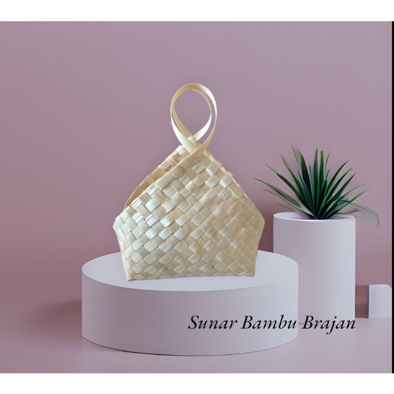 Tas Ketupat | Tas Jinjing | Tas Bambu | Keranjang Bambu | Hampers | Keranjang | Kerajinan Bambu