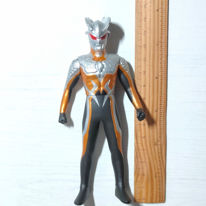 uhs ultraman zero darklops spark doll action figure 14 cm bandai ori telorayampuyuh
