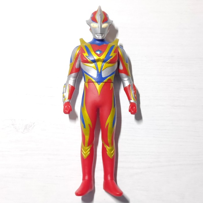 ultraman mebius phoenix brave uhs ultra hero series figure vinyl 17 cm telorayampuyuh