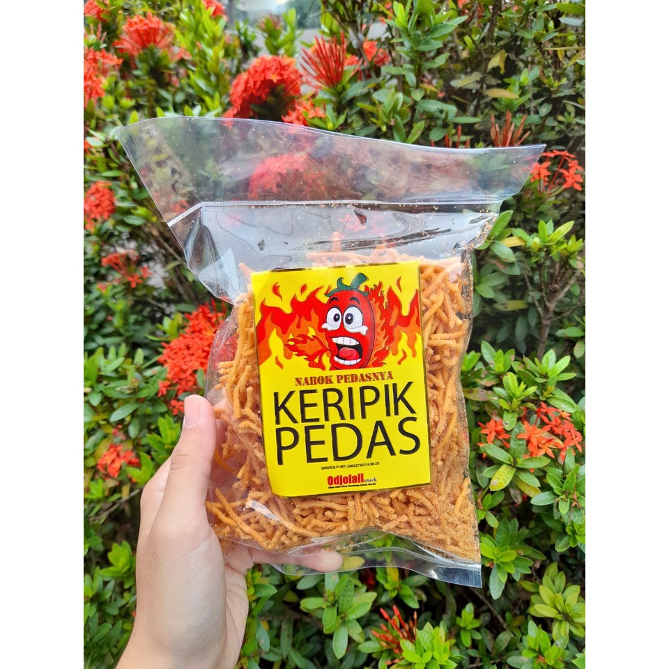 

KERIPIK MIE GORENG KERITING PEDAS