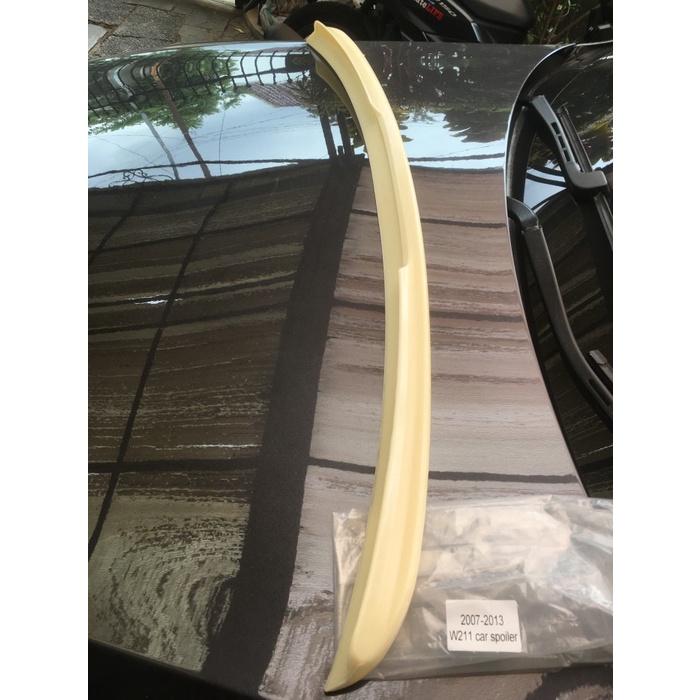 New Ducktail Mercedes Benz W211 Plastic Unpainted Terbatas