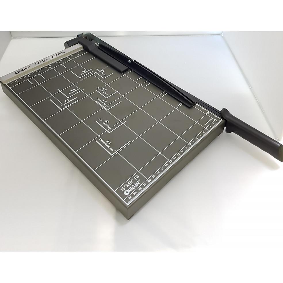 

Cod Alat Pemotong Kertas Paper Cutter Ukuran F4 Merk Origin Sale