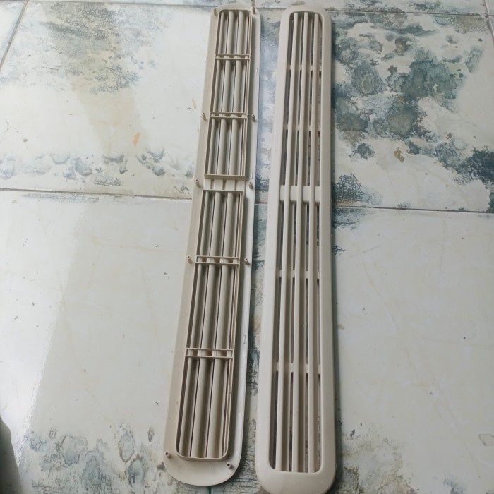 Bherby Kisi Kisi Tutup Ac Mobil Belakang Universal