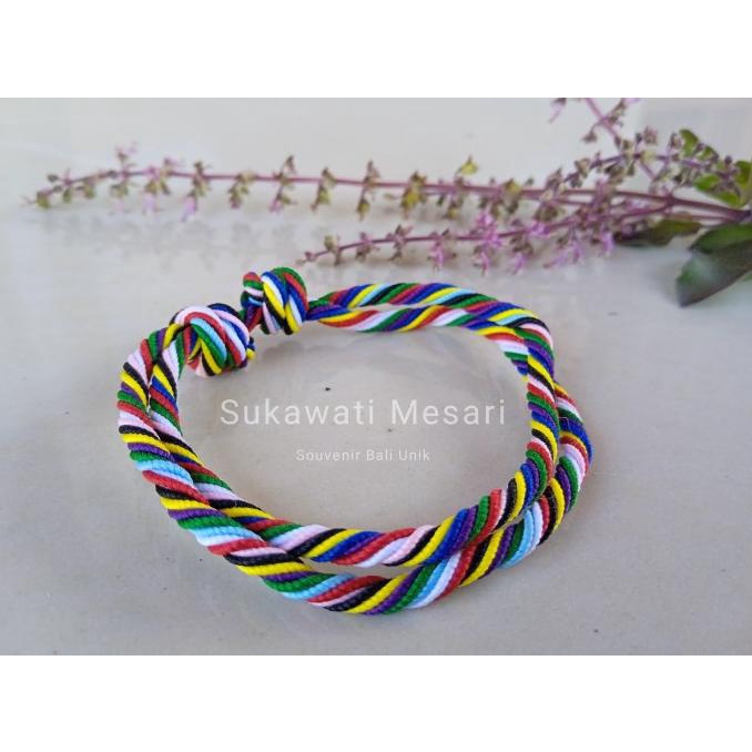 

Produk Unggulan] Gelang Sangadatu (9 Warna) Gelang Besakih Asli Bali