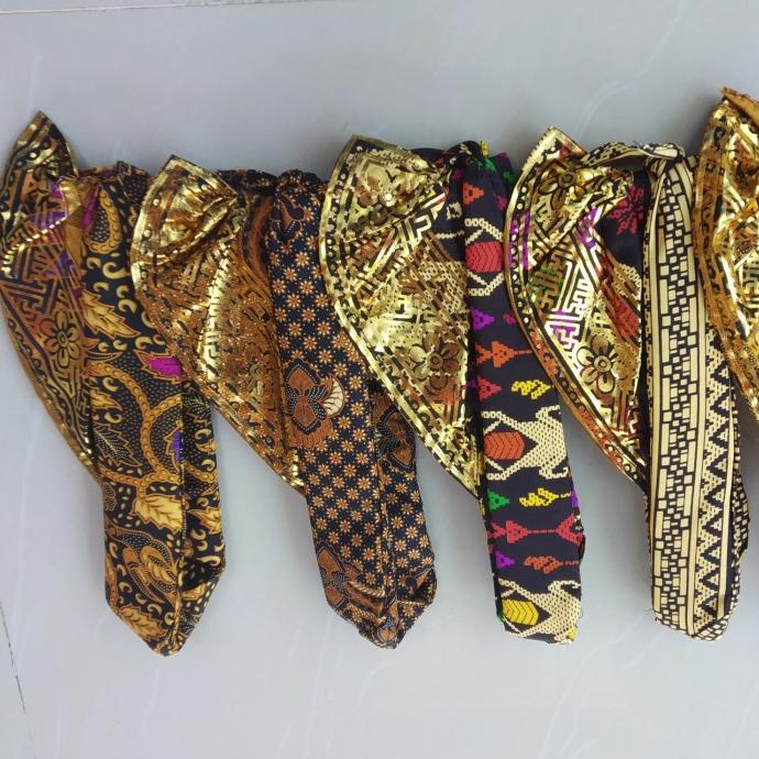 yang dicari@@@@] udeng destar jadi hiasan kepala motif prada emas batik udeng bali