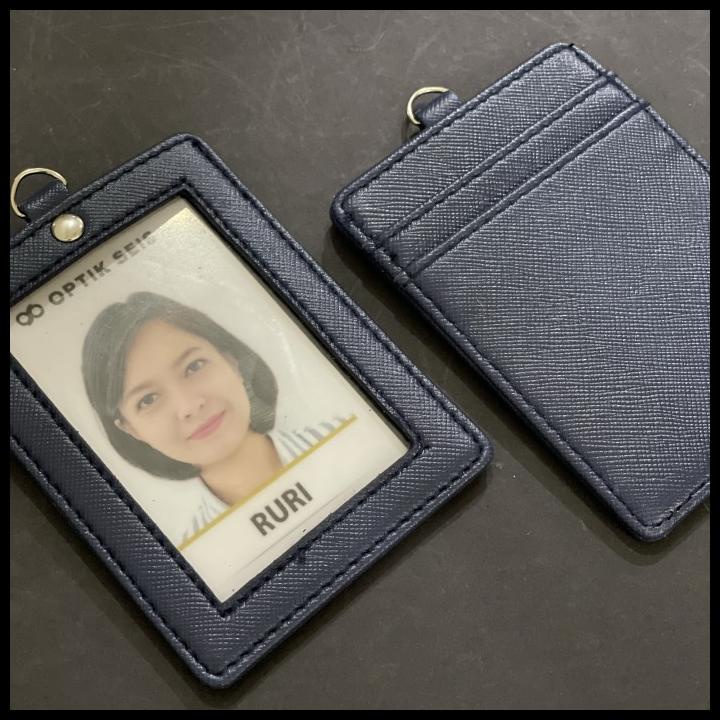 

DISKON ID CARD KULIT NAME TAG + DOMPET KARTU (1 WARNA) TANPA TALI !!!