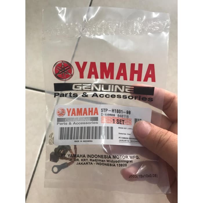 COLBOSTER VEGA R 5TP-H1801-00