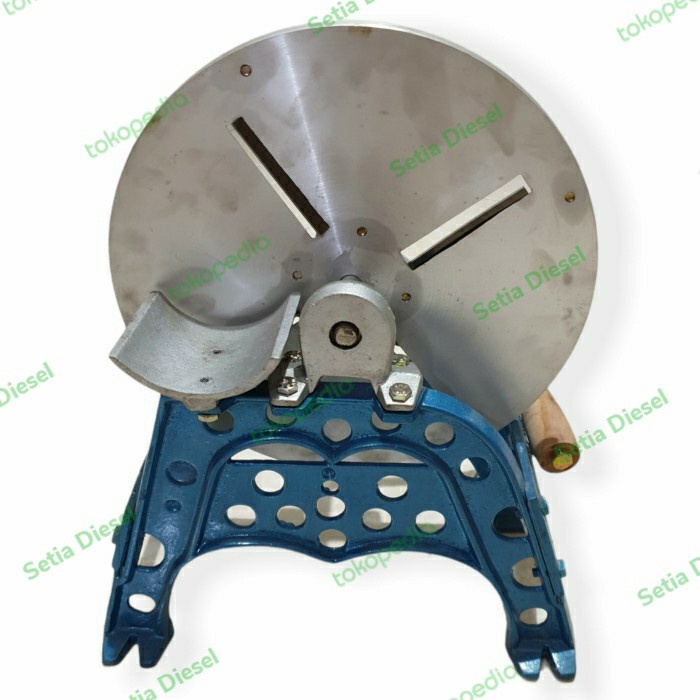 MESIN ALAT PEMOTONG SINGKONG IRIS POTONG RAJANG KRIPIK SINGKONG MANUAL