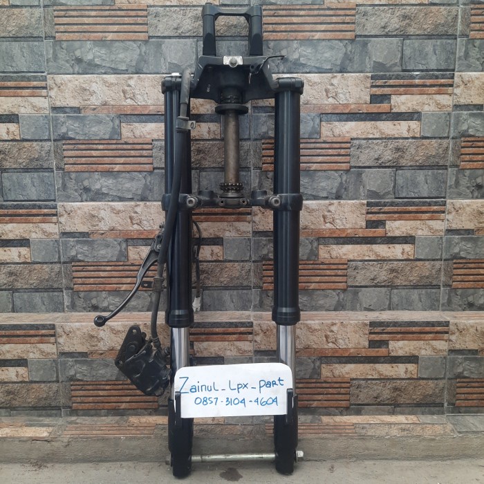 {BEKAS} shock upsidown yamaha xsr155 original Berkualitas