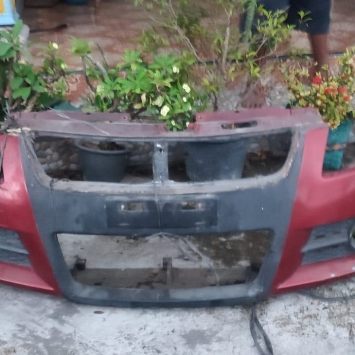 {BEKAS} Bemper depan swift Gt 2006 2007 2008 2009 2010 Limited