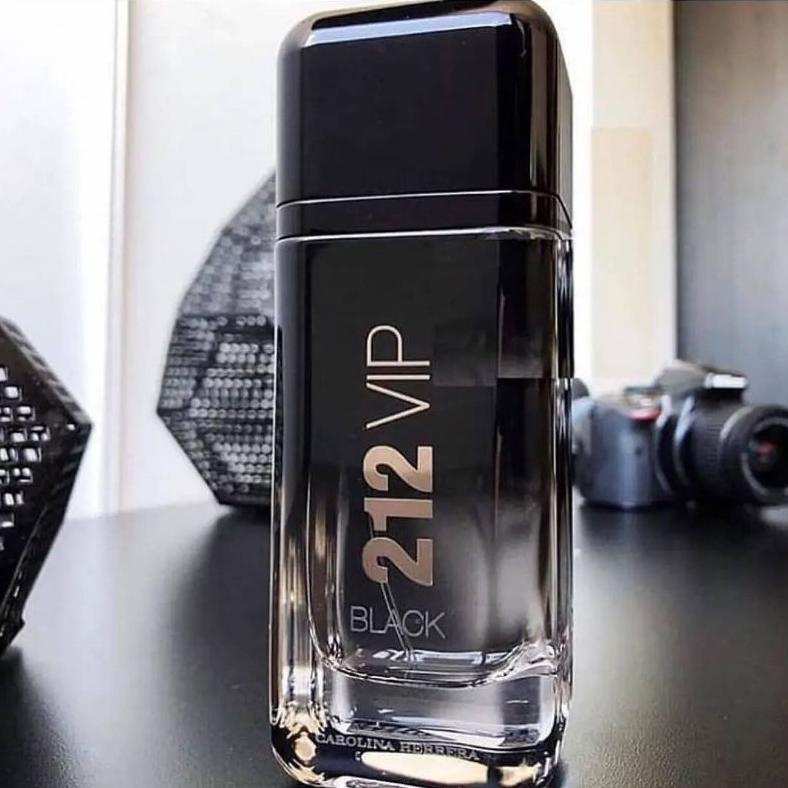 212 Vip Black Nyc Edp Original Parfum Pria 212 Vip Black Eau De Parfum 100 Ml Minyak Wangi 212 Men Nyc Cod